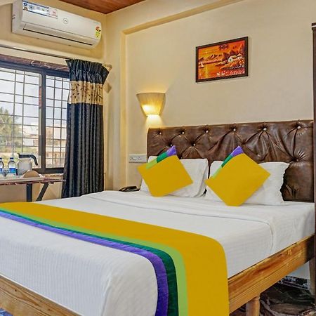 Treebo Trip Punest Hotel Hadapsar Phursungi Bagian luar foto