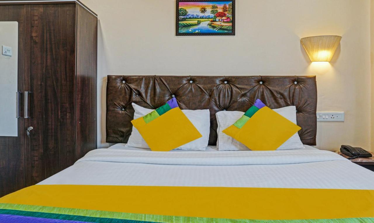 Treebo Trip Punest Hotel Hadapsar Phursungi Bagian luar foto