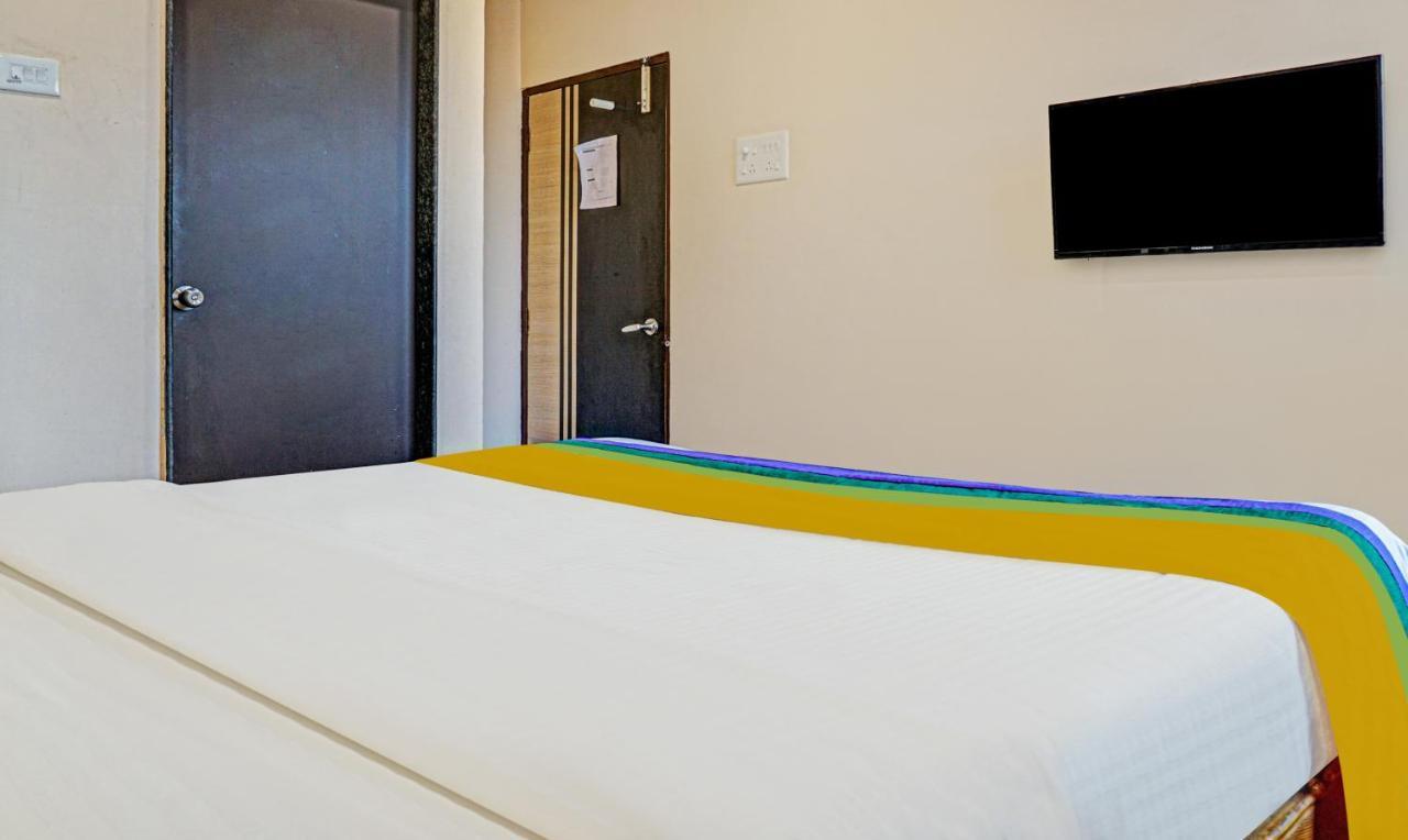 Treebo Trip Punest Hotel Hadapsar Phursungi Bagian luar foto