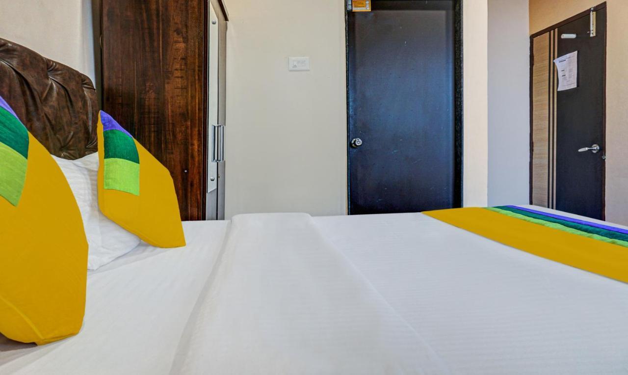 Treebo Trip Punest Hotel Hadapsar Phursungi Bagian luar foto