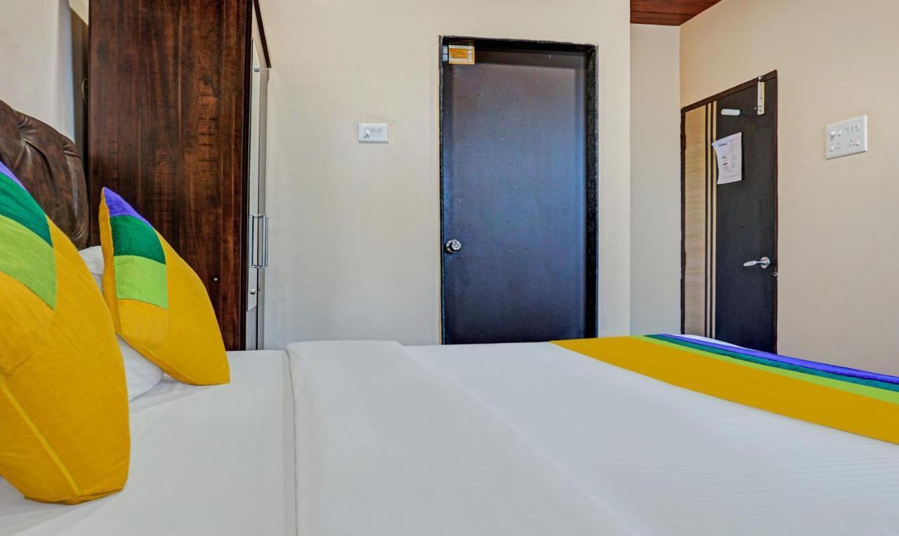 Treebo Trip Punest Hotel Hadapsar Phursungi Bagian luar foto